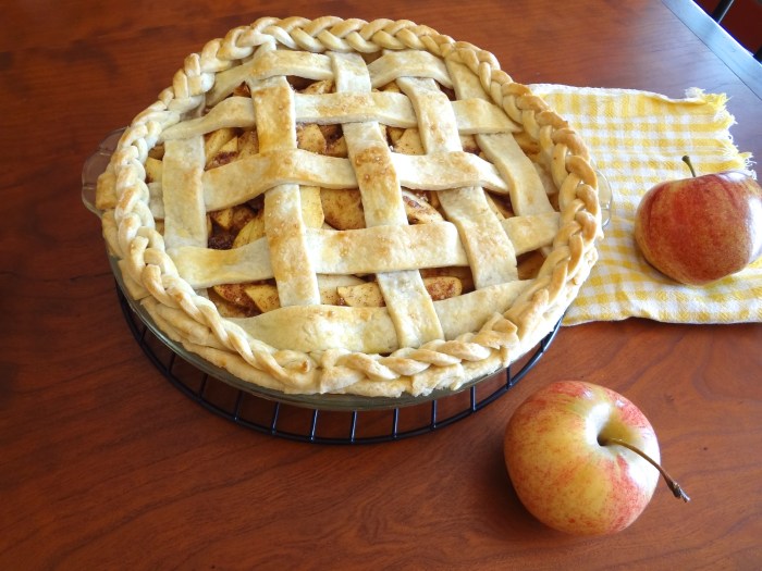 Brown Butter Apple Pie: The Briarwood Baker
