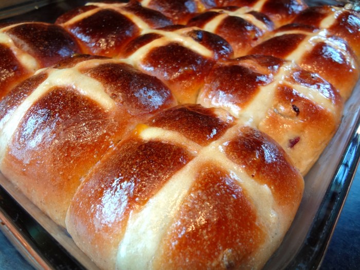 Cardamom Hot Cross Buns: The Briarwood Baker