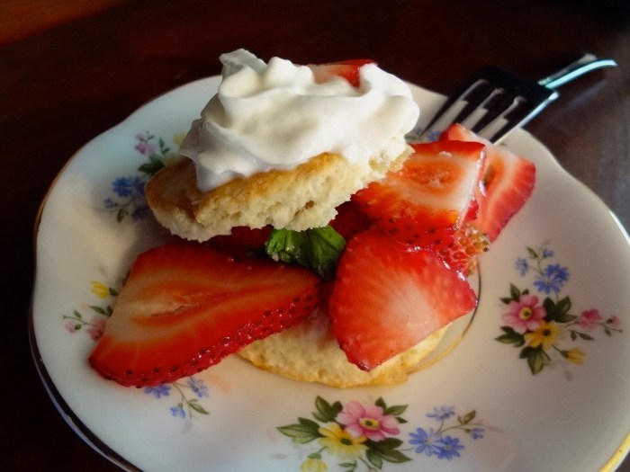 Strawberry Basil Shortcakes: The Briarwood Baker